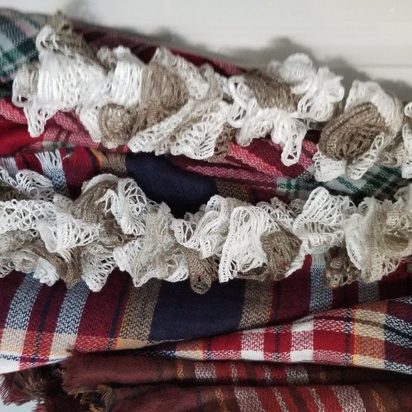 Scarf bundle - Picture 2 of 15